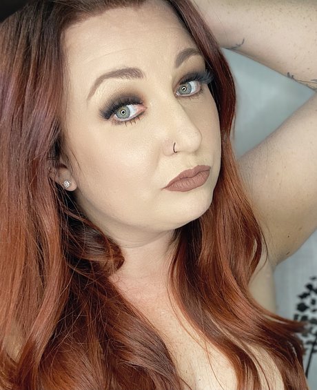 Tiffany Gold pornostar exklusive archiv