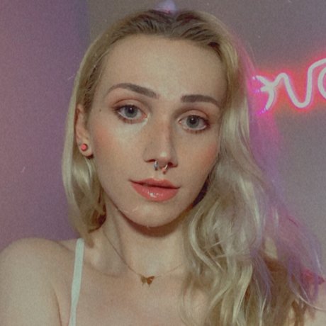 _Dove_ porno nackte galerie