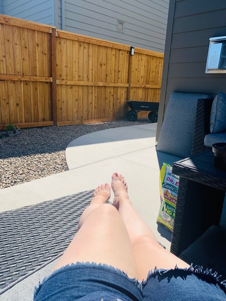 Cutietoes top xxx bild