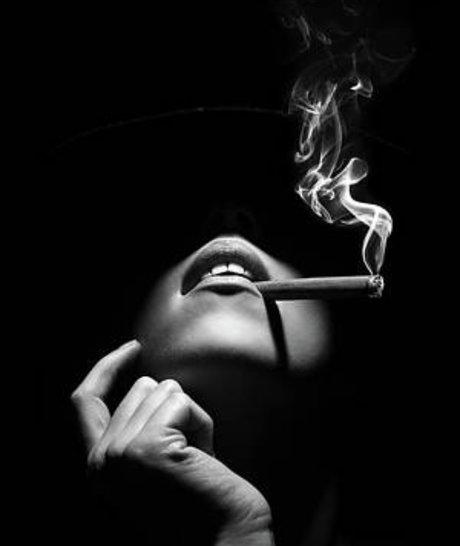 QueenE xxx hd bilder