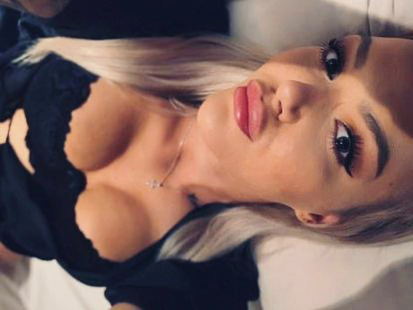 Zendra Doll schöne pornostar galerie