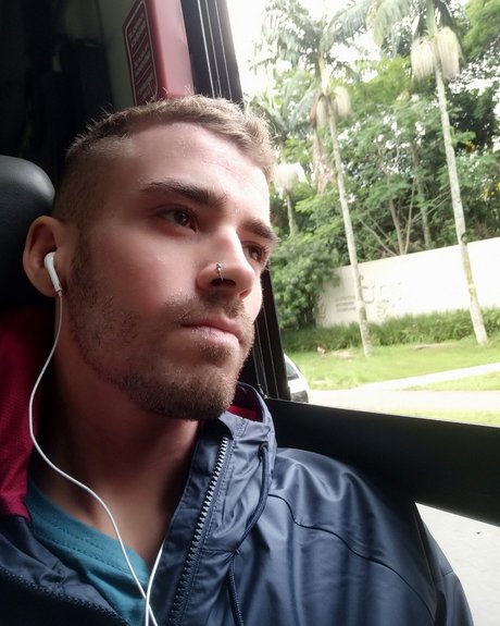 Wesley Alex exklusive sexy bild