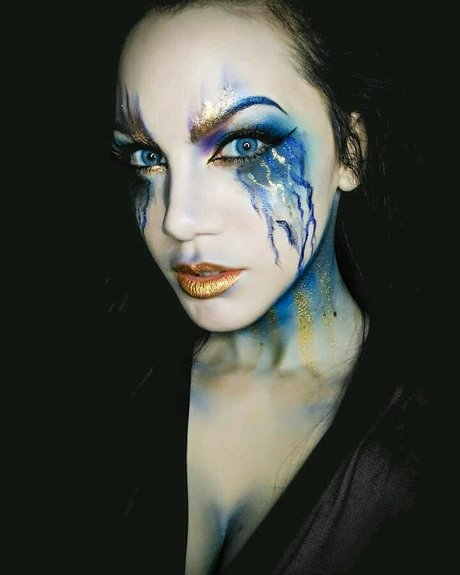 Sarah Obscura kunst xxx galerie