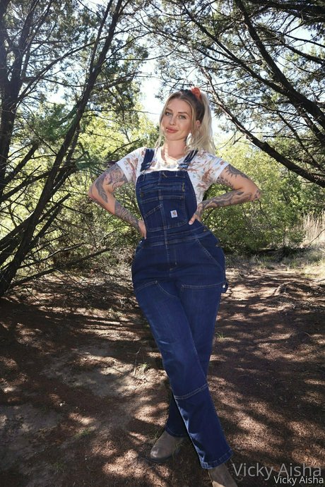 Vicky aisha erwachsene sex bilder