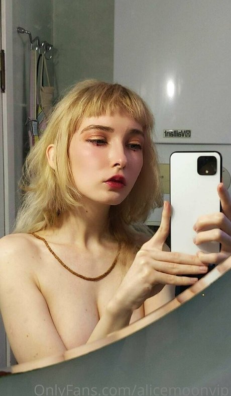 Alice Moon nackt exklusive galerie