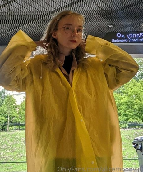 Alice Moon freie schöne fotos