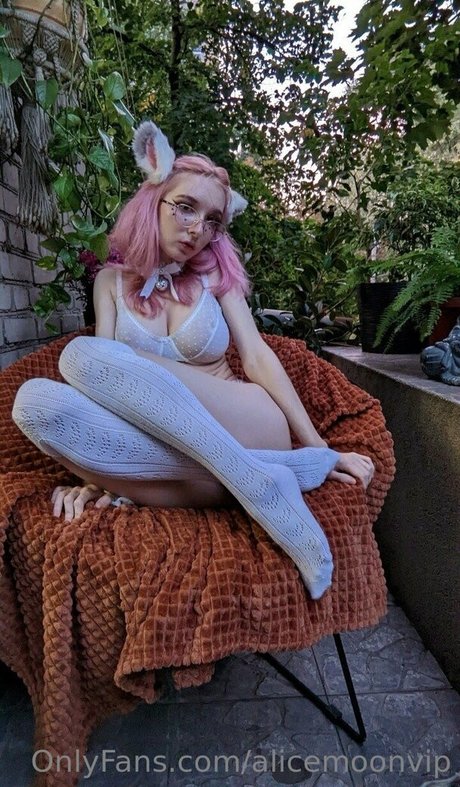 Alice Moon schauspielerin schöne galerien