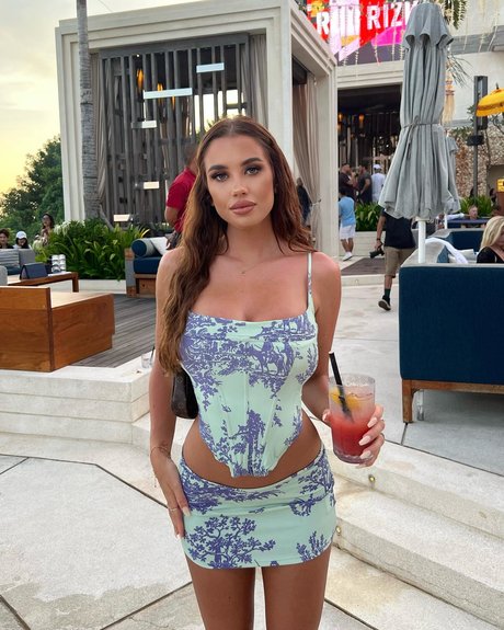 Bailey Scarlett sexy pornostar archiv