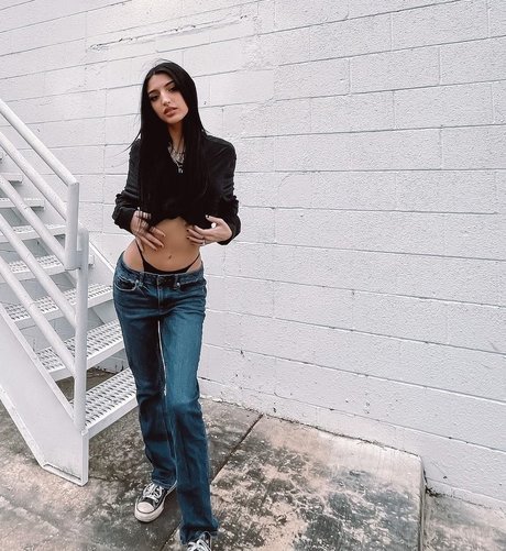 Alisonrainer heiße galerie