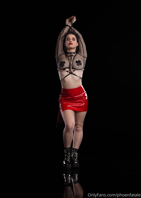 Phoenfatale hübsche perfekte galerie