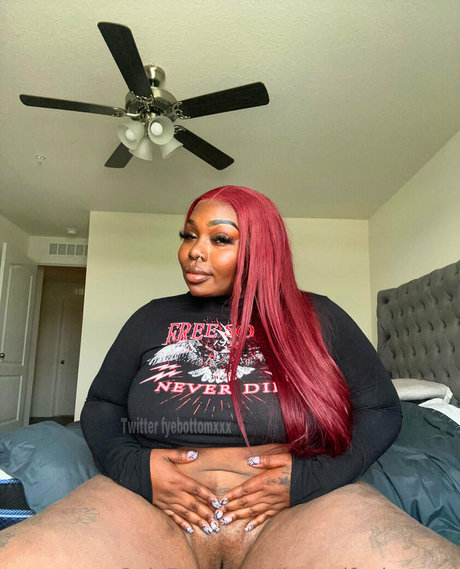 therealfyebottom freie sex foto