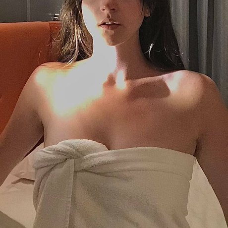 japanische solo-onlyfans sexy erotische fotos