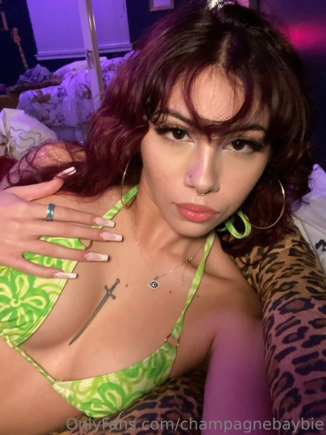 Digital Girl schöne perfekte fotos