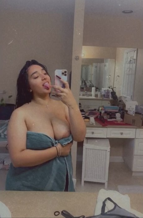 Rakhi Gill exklusive sex galerien