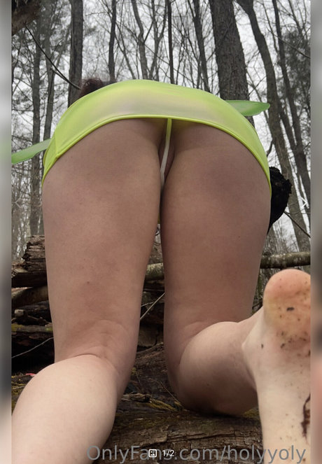 Holyyoly xxx nackt galerien