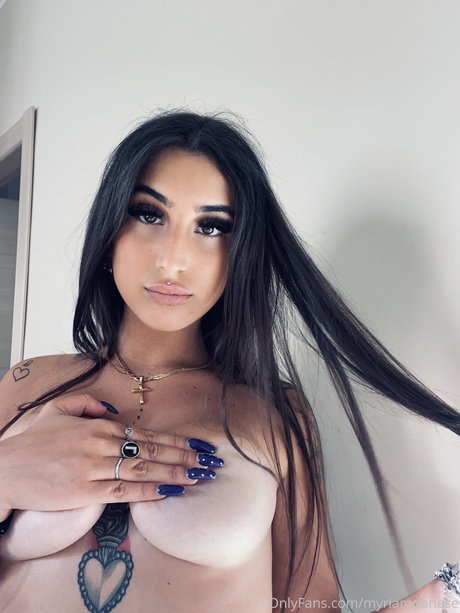 Myriam Danese porno nackten bilder