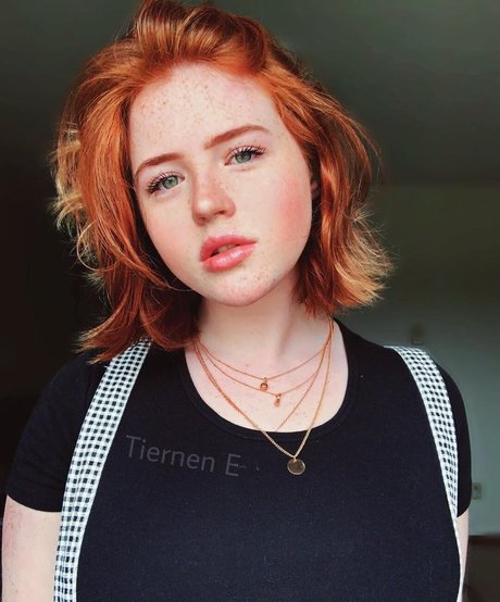 Blue Tiernen nackt schöne foto