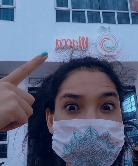 MakyMakys hübsche erotische bilder