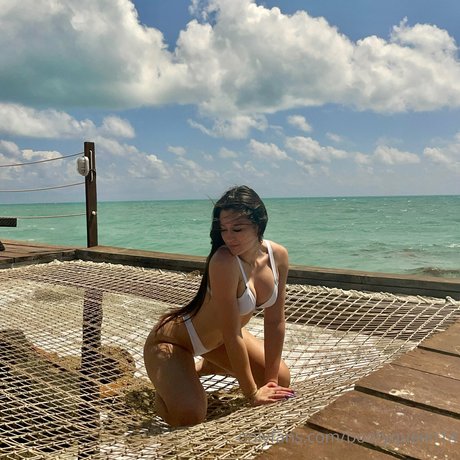 Kira Shannon erotische nackte fotos