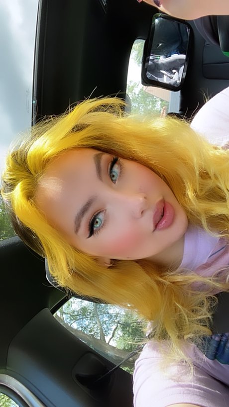 Woe Alexandra model nette bild