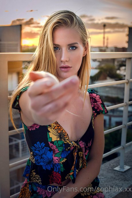 sophiax xx hübsche erwachsene bild