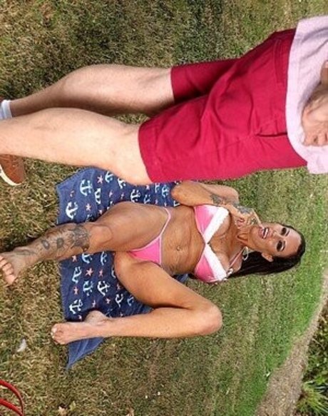 Charlie Monaco top erotische bilder