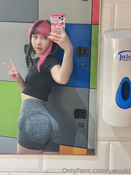 yyuki freie akt fotos