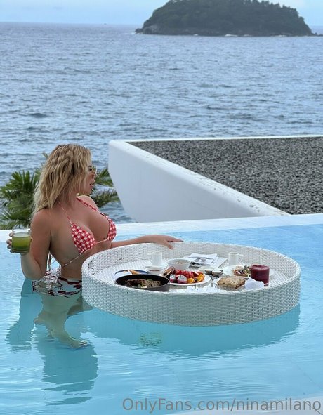 Nina Milano freie perfekte bild