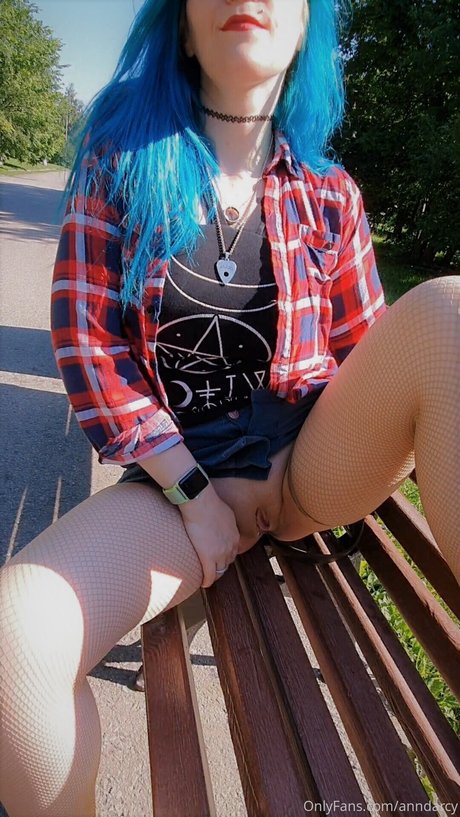 Ann Darcy model freie foto