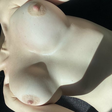 Holly H perfekte erwachsene galerie