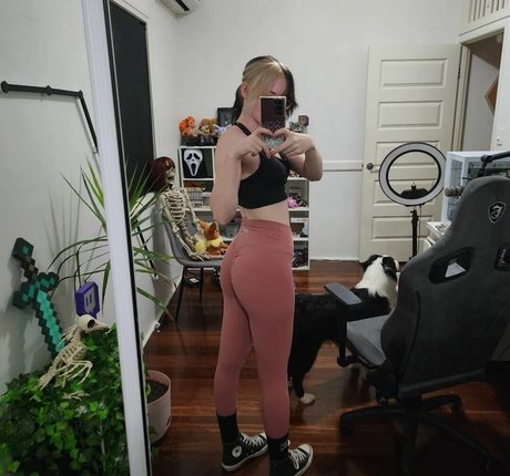 DeadlyKitten s Kofi hd nackten galerien