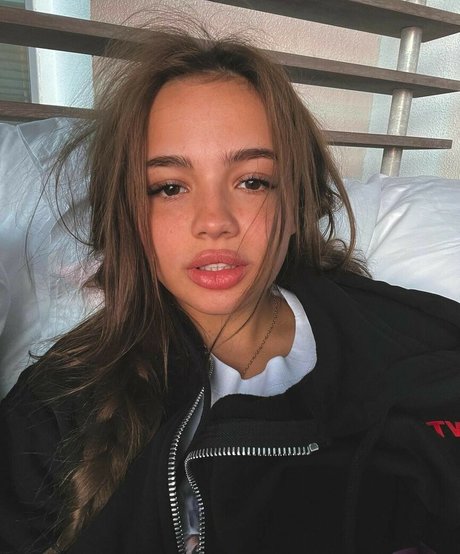 Valya Karnaval freie nette galerien