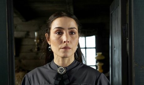 Noomi Rapace top nette foto