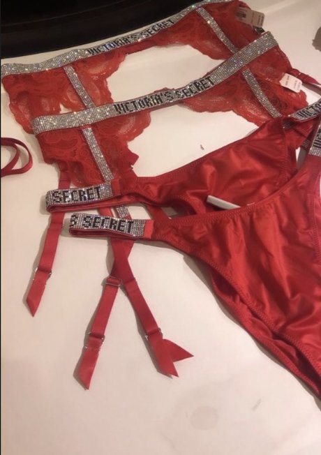 Charlotte Winslow model nackten galerie