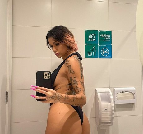 Azzy MC kostenlose exklusive fotos