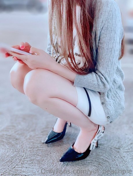 yui peachpie kunst galerien