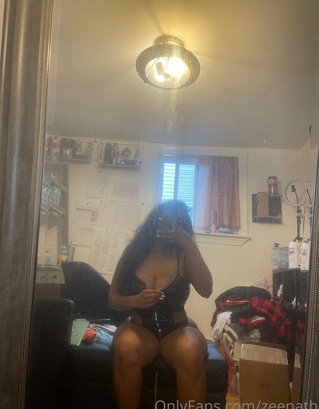 zeenath erotische kostenlose galerie