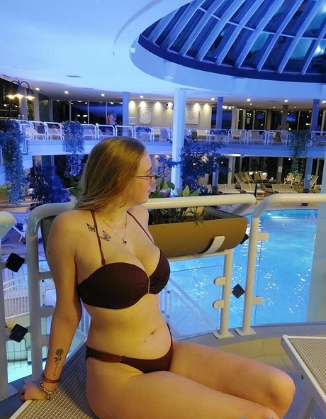 dorfblondie model pornografische galerie