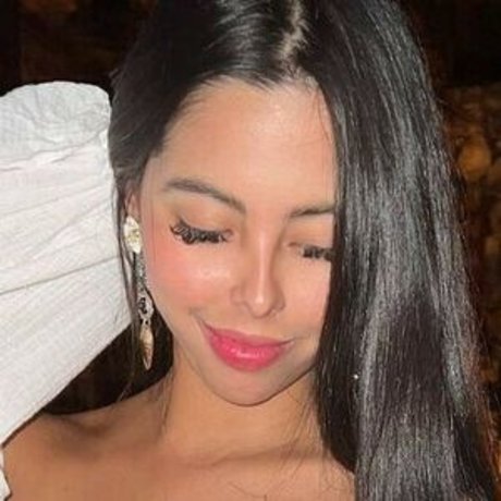 Diana Gomez erwachsene top archiv