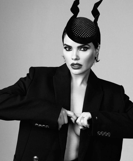 Vanessa Giacomo kunst sexy foto