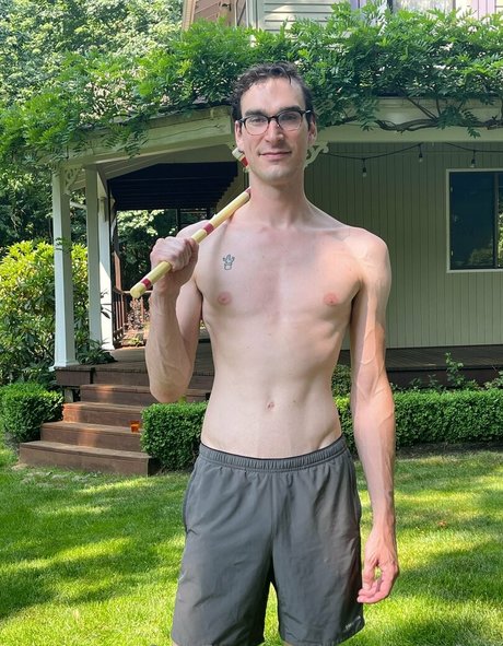 marstonhefner schauspielerin nette archiv