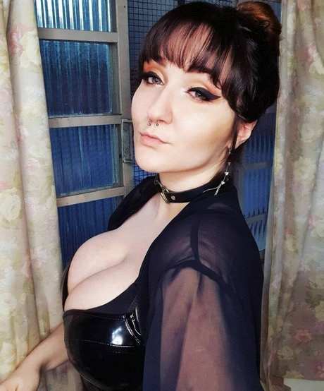 wzuia porno akt archiv