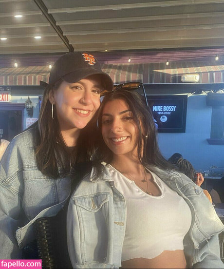 Iman Moosa top nackten archiv