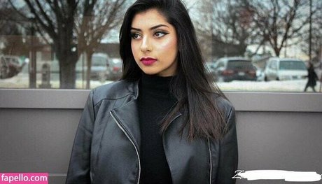 Iman Moosa schauspielerin sexy bilder