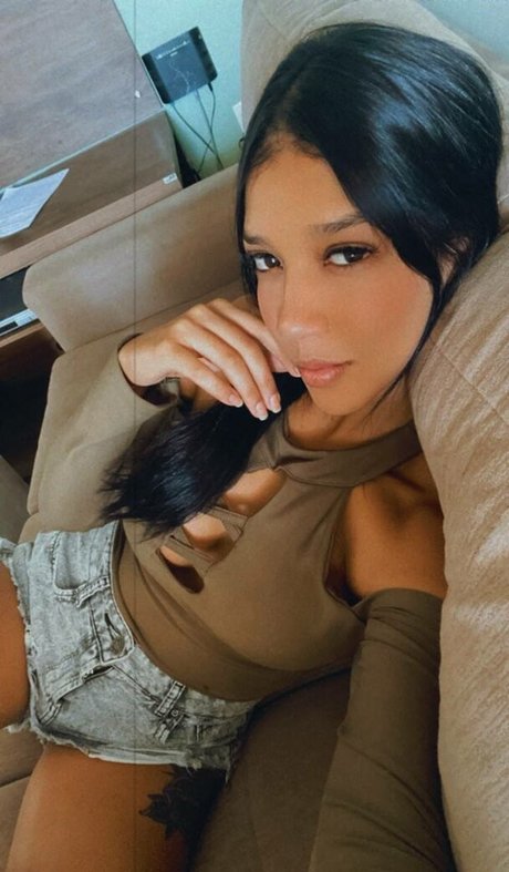 Carla Figueira model nackt foto