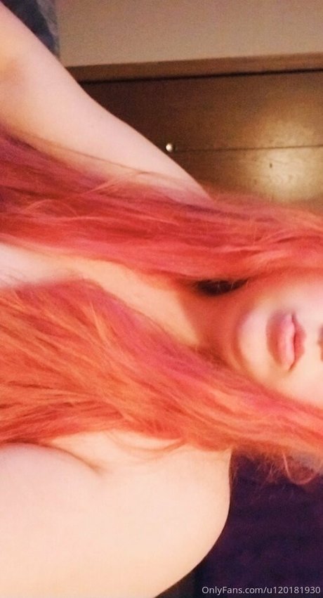 foxycarly schauspielerin erwachsene fotos