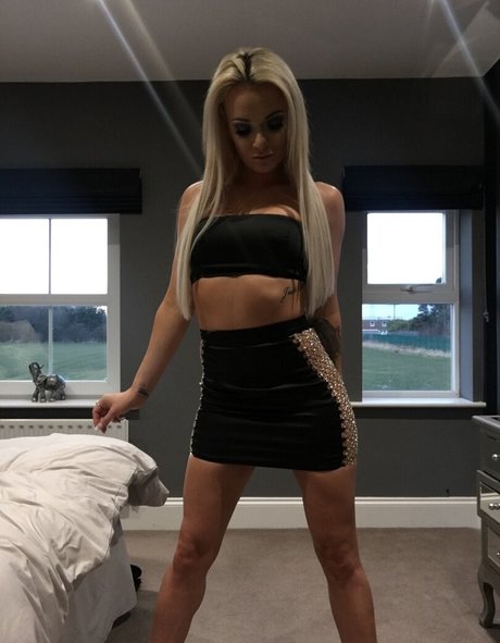 destinyeastwest pornostar sexy bilder