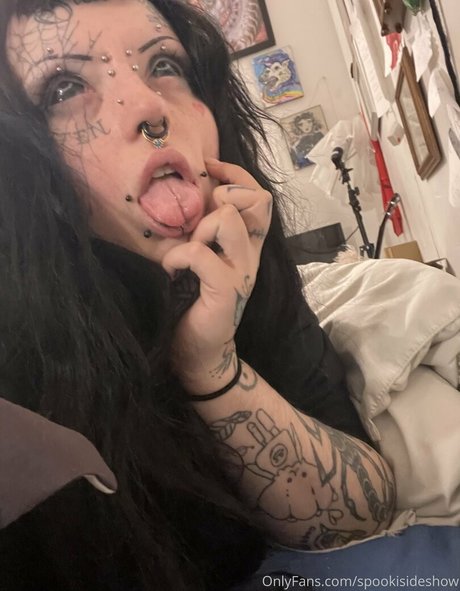 spookisideshow hd nackt galerie