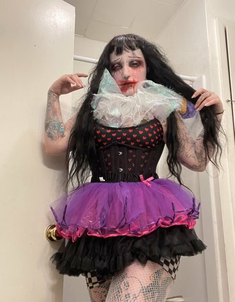 spookisideshow model nackt archiv