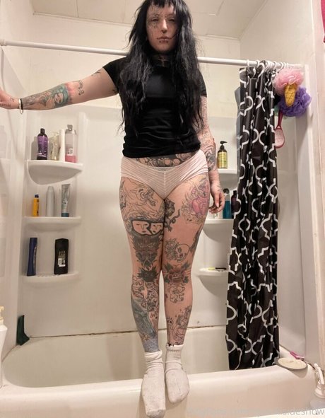 spookisideshow porno kunst fotos